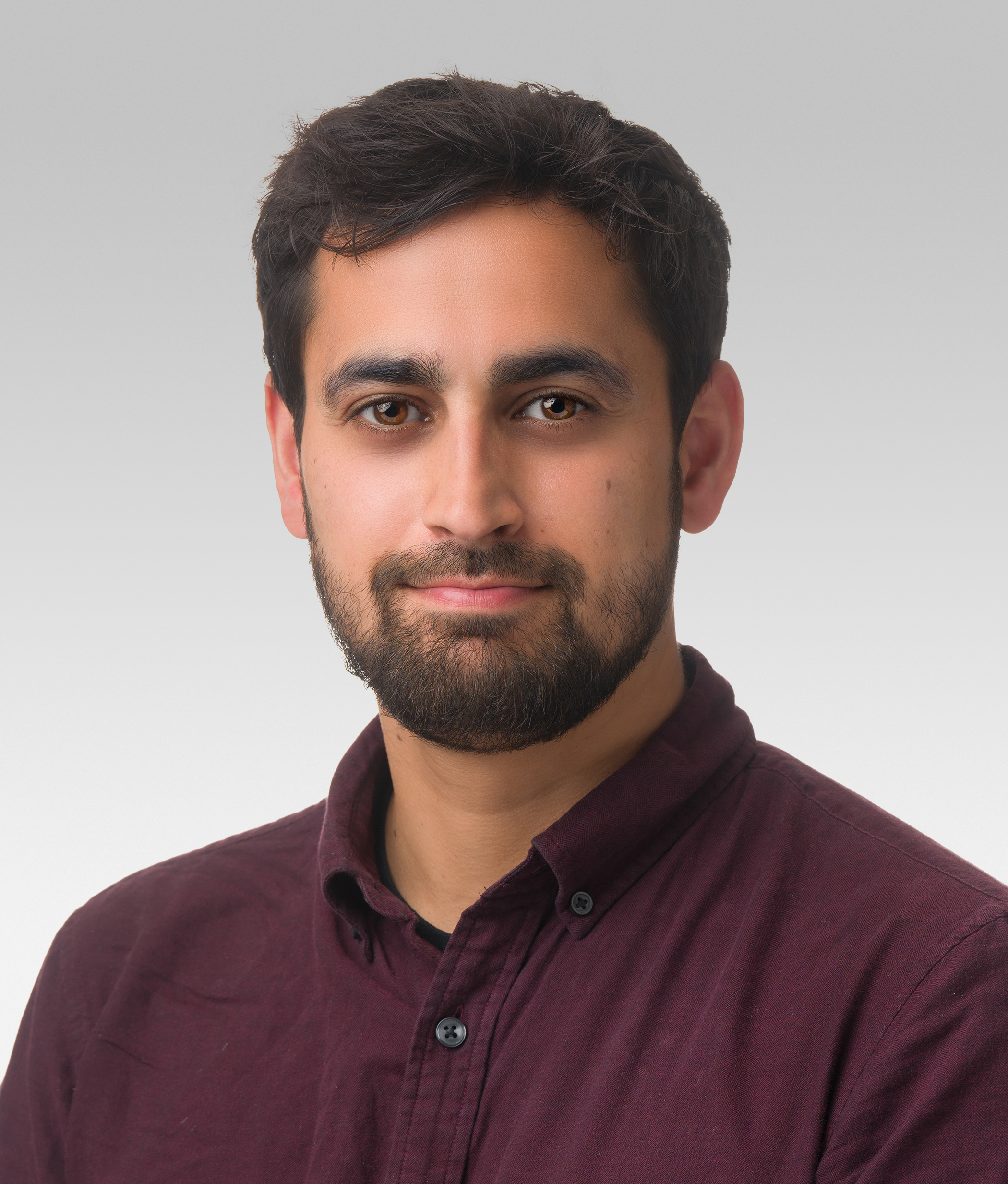 Ciaran Kohli-Lynch headshot