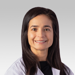 Roxanna Garcia headshot